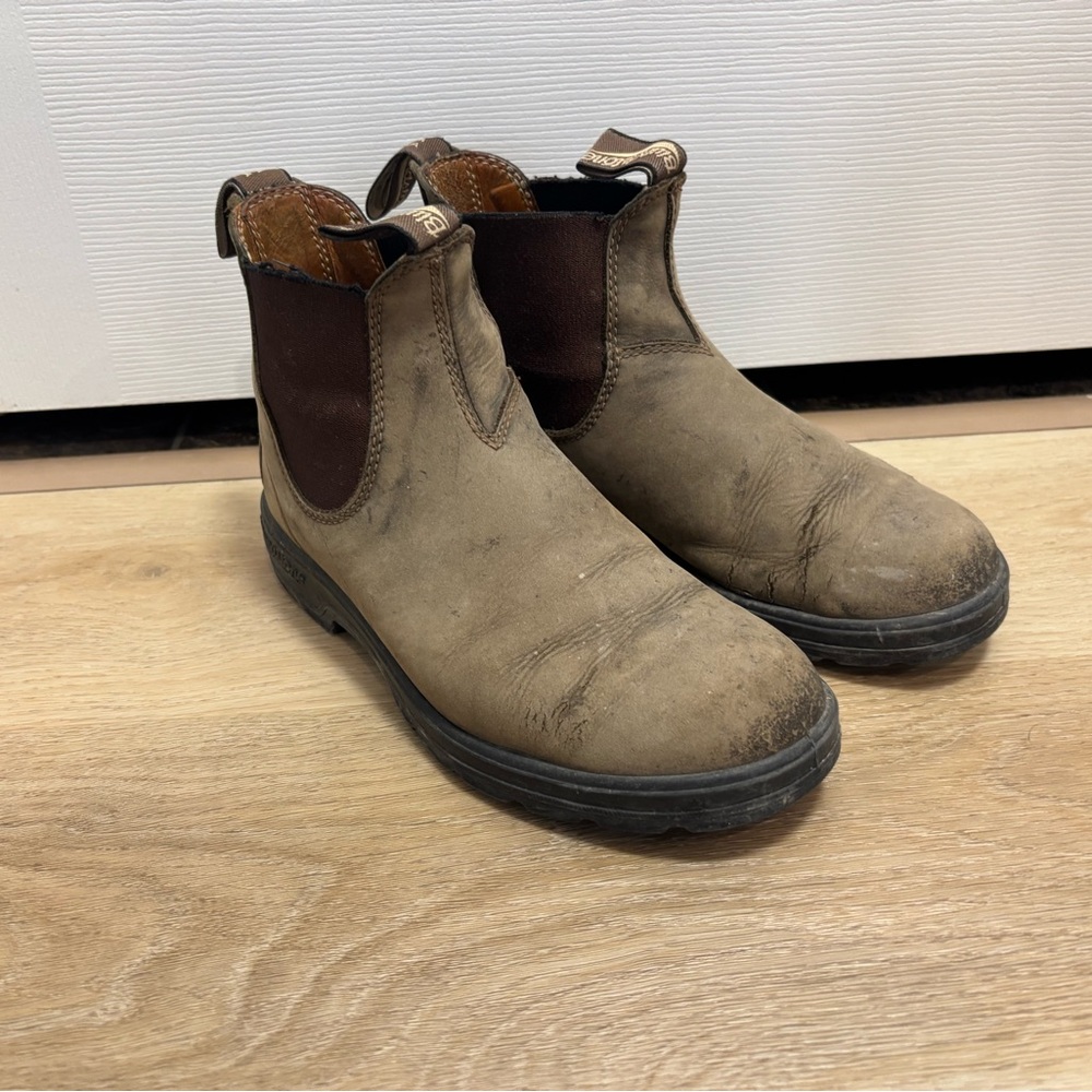 Women’s blundstone boots
